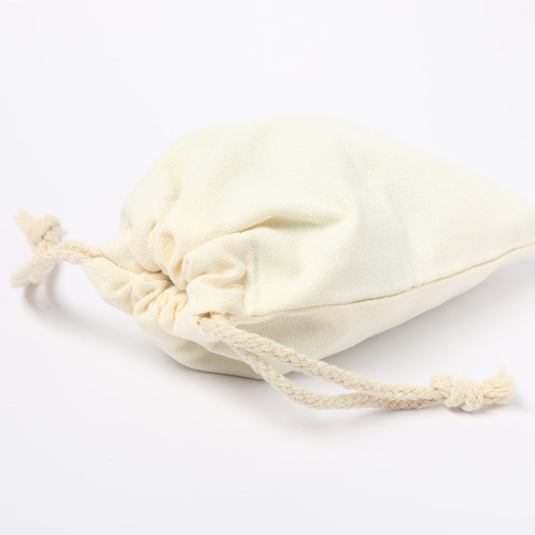 Why You Should Choose Eco-Friendly Bags — A Smarter Choice for You & the Planet